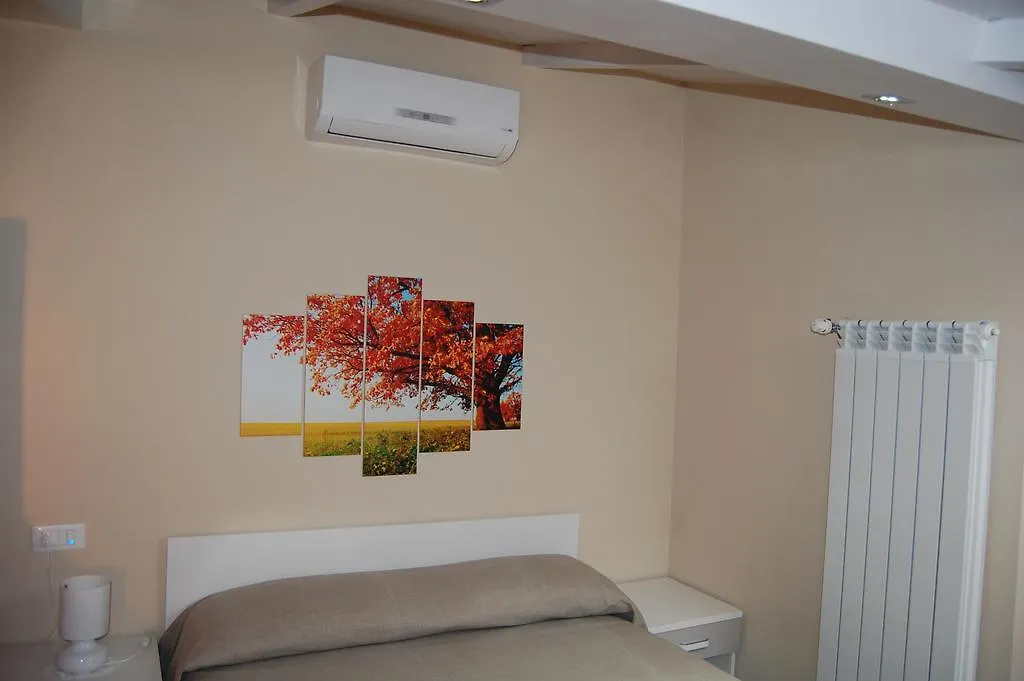 Emily House Guest House Montecerboli