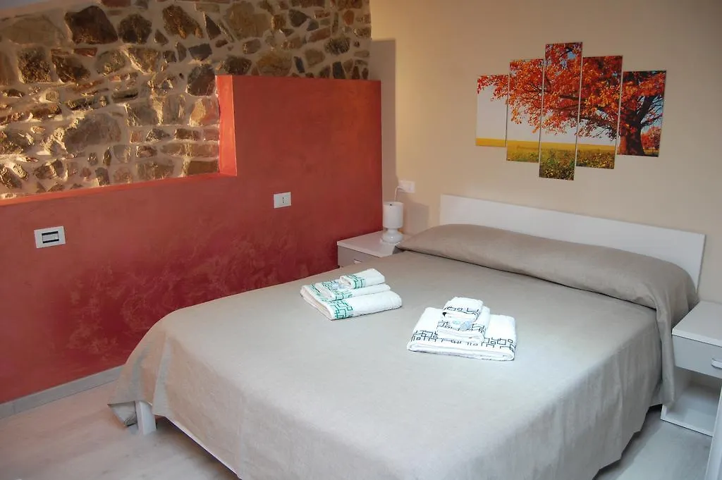 Emily House Guest House Montecerboli Italy